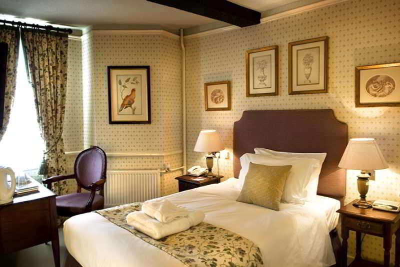 The Bear Hotel Devizes Exterior foto