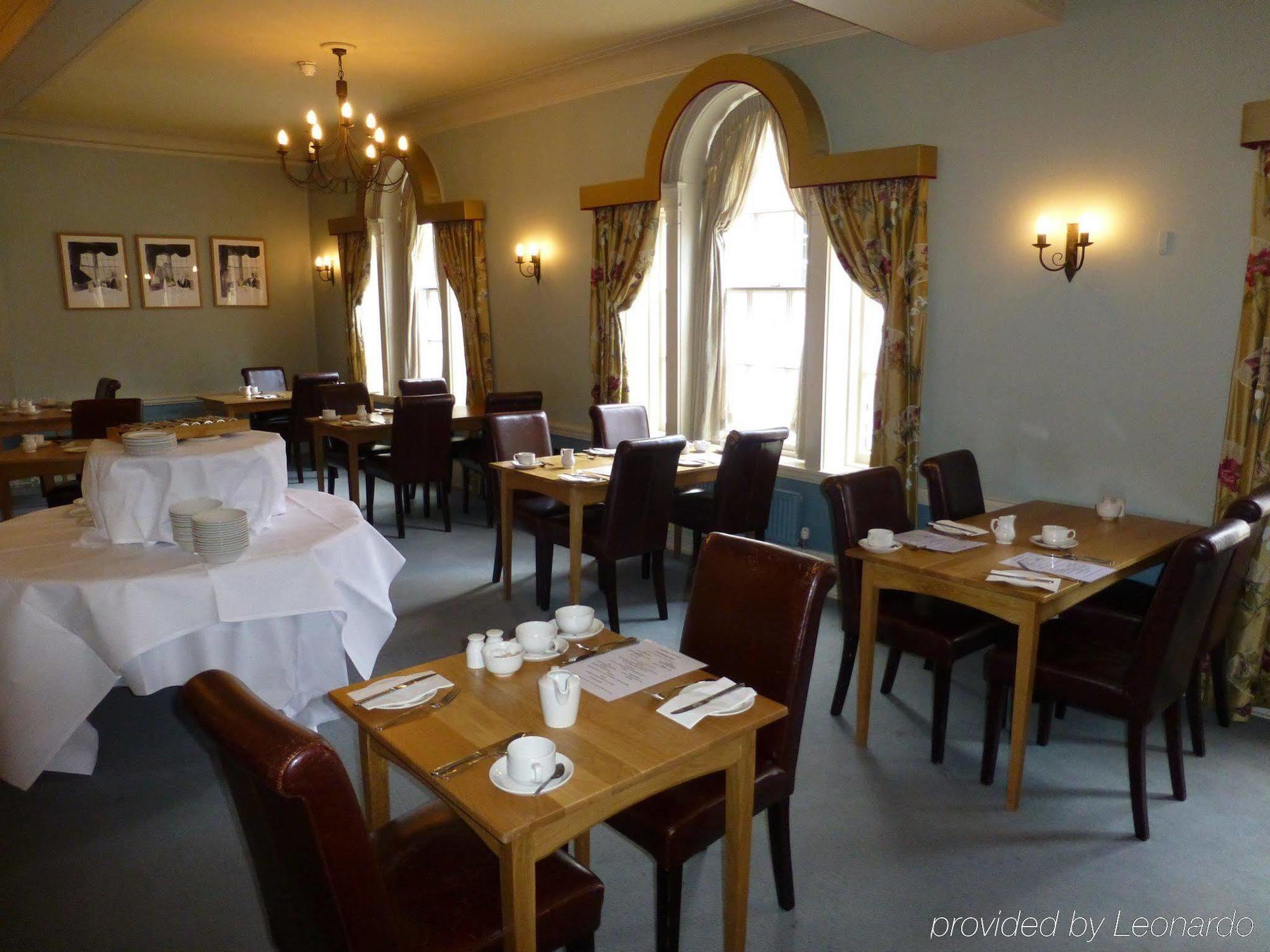The Bear Hotel Devizes Exterior foto