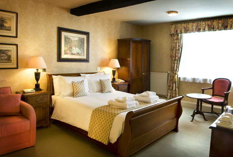 The Bear Hotel Devizes Exterior foto